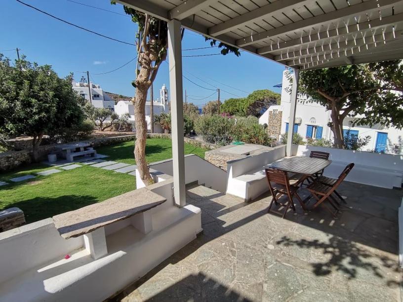Elia Apartments Agios Romanos Ngoại thất bức ảnh