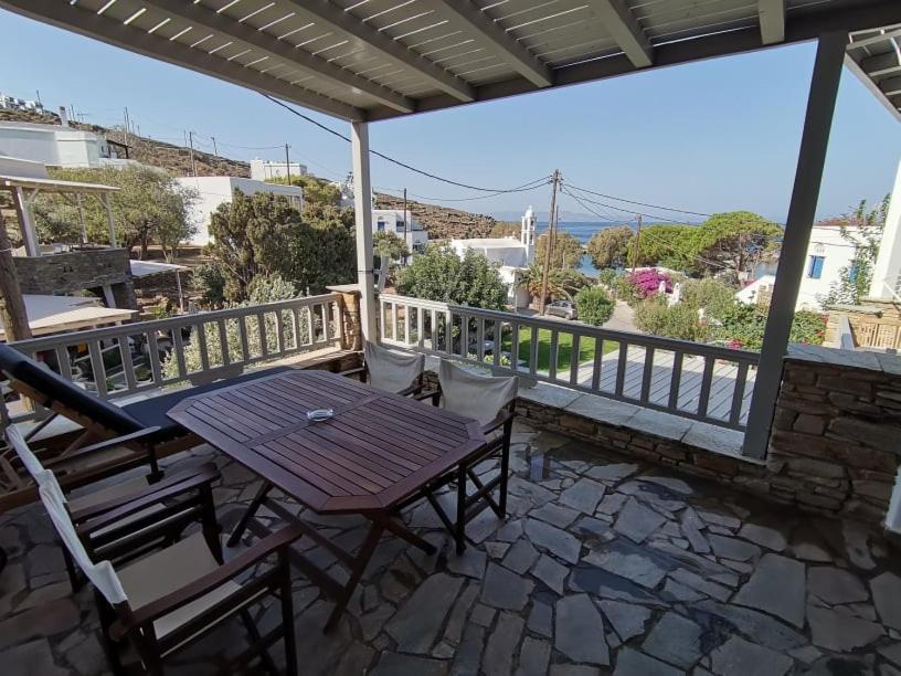 Elia Apartments Agios Romanos Ngoại thất bức ảnh