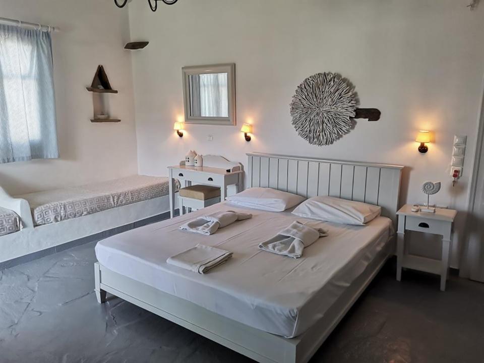 Elia Apartments Agios Romanos Ngoại thất bức ảnh