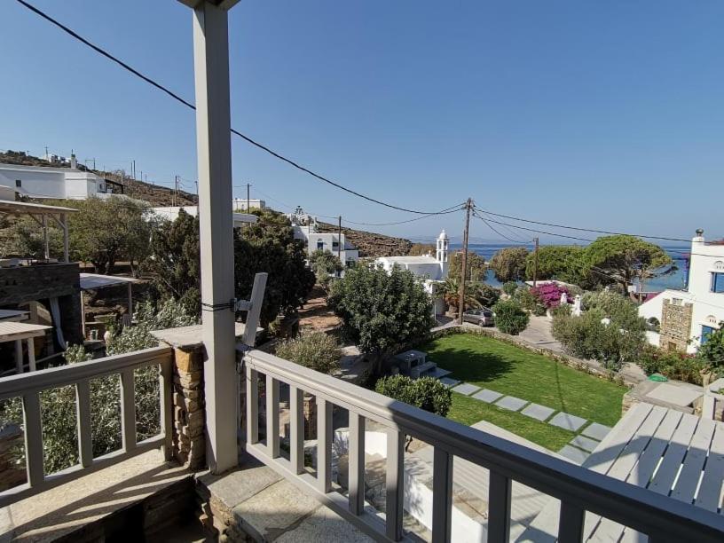 Elia Apartments Agios Romanos Ngoại thất bức ảnh