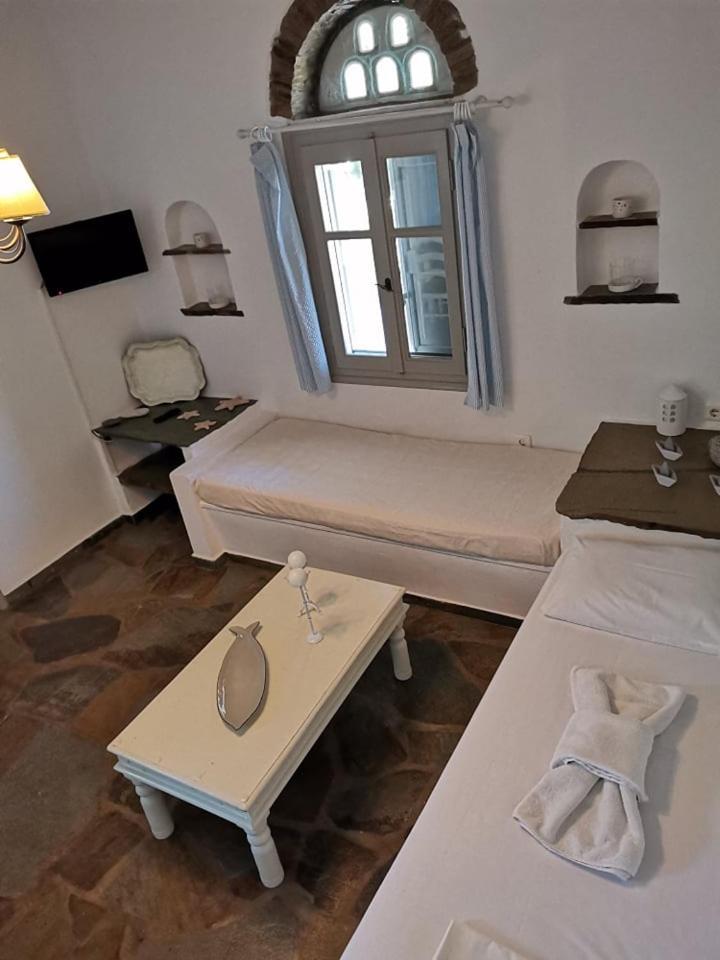 Elia Apartments Agios Romanos Ngoại thất bức ảnh