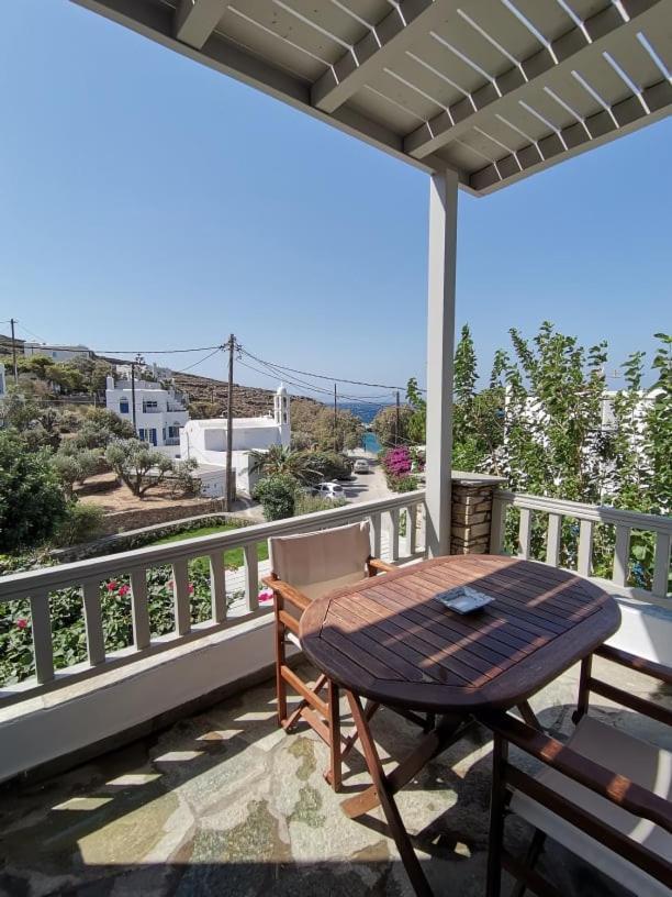 Elia Apartments Agios Romanos Ngoại thất bức ảnh