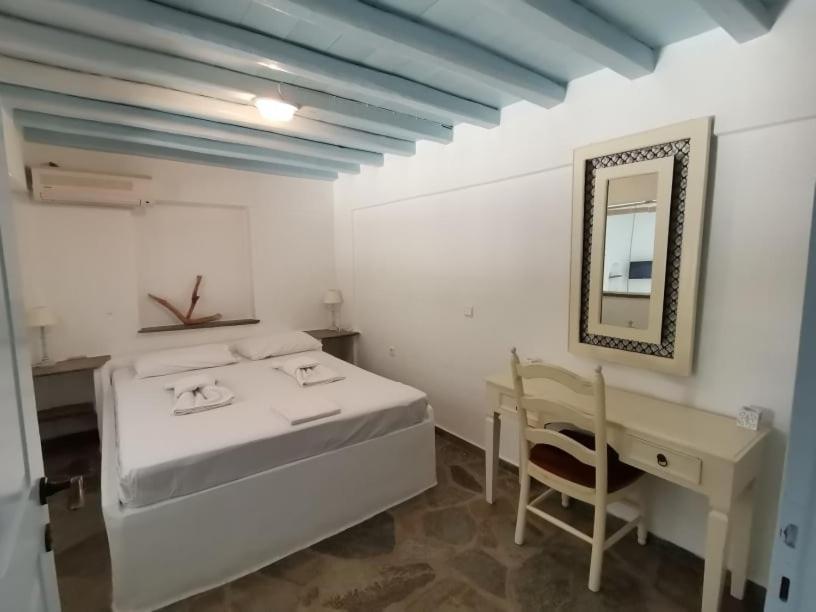 Elia Apartments Agios Romanos Ngoại thất bức ảnh