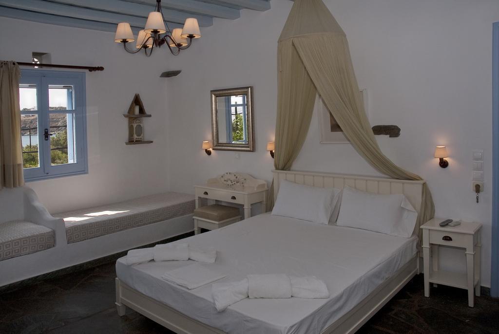 Elia Apartments Agios Romanos Ngoại thất bức ảnh
