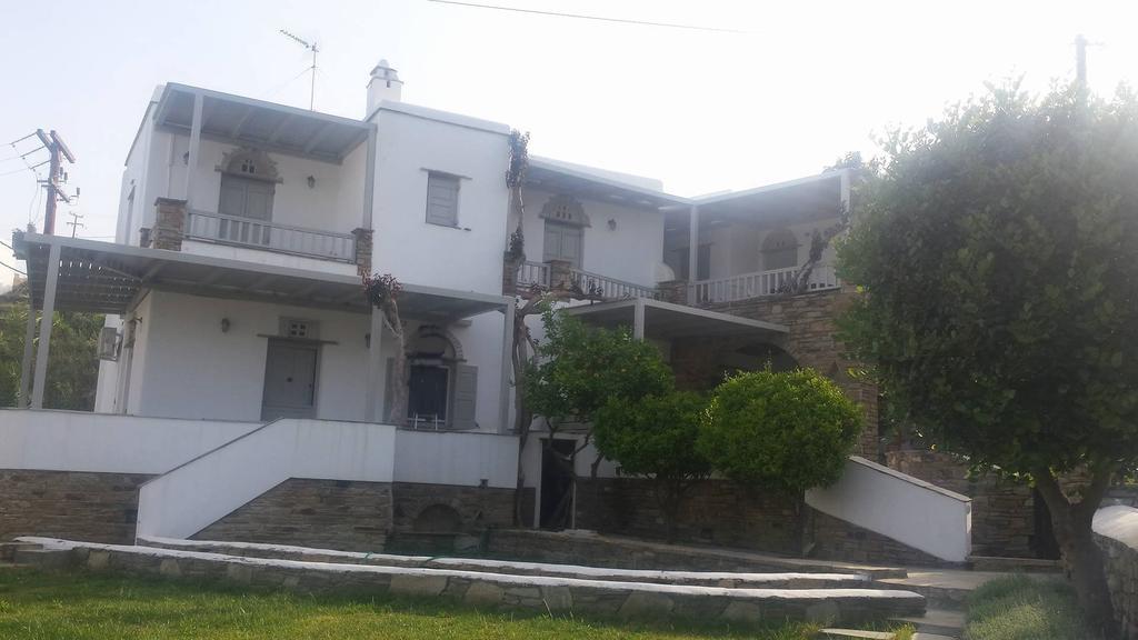 Elia Apartments Agios Romanos Ngoại thất bức ảnh